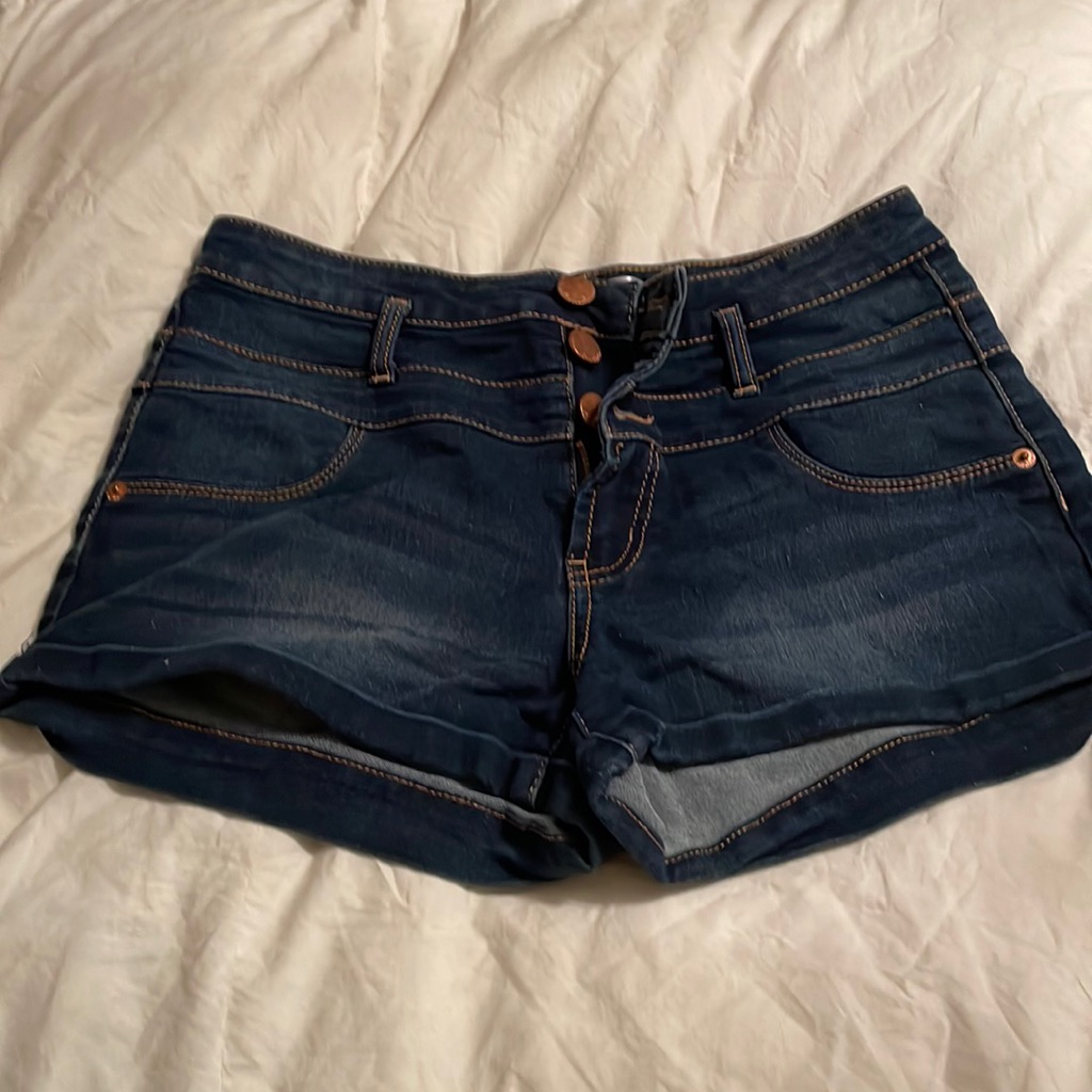 Cuffed Shorts